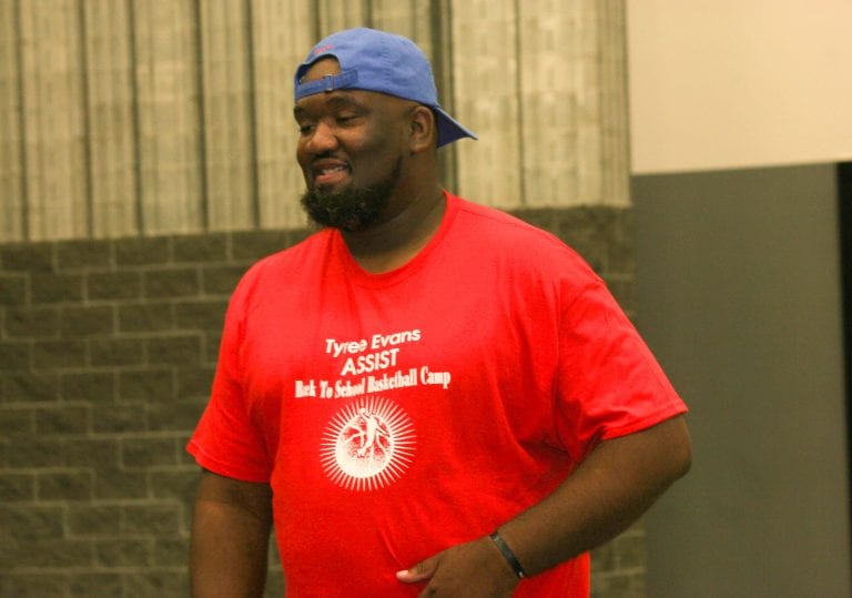 SNAPSHOT: TYREE EVANS / ASSIST FOUNDATION 'BACK 2 SCHOOL BASKETBALL ...